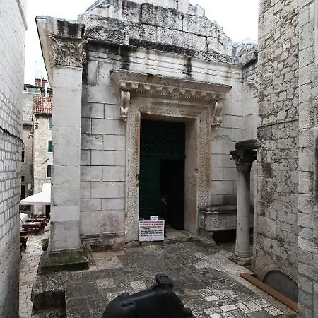 Heritage Diocletian ספליט